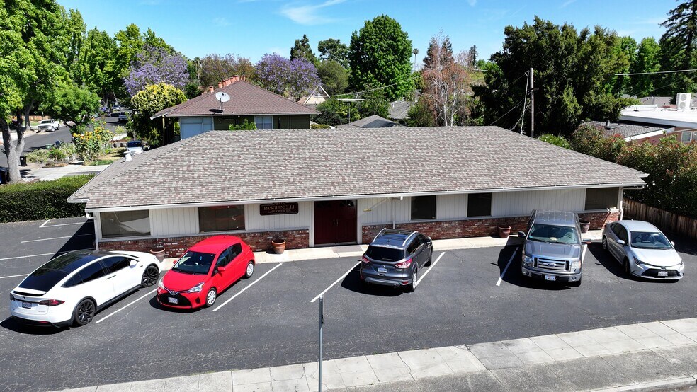 More Photos Of 841-843 Malone Rd, San Jose Office For Sale