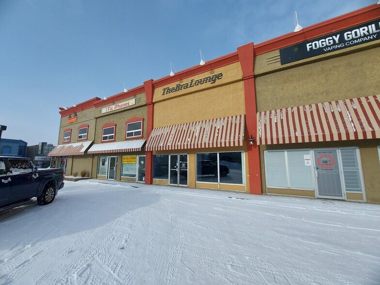 More Photos Of 4801 51 Ave, Red Deer Storefront Retail Office For Lease