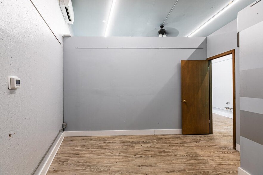 More Photos Of 111 5th Ave S, La Crosse General Retail For Lease