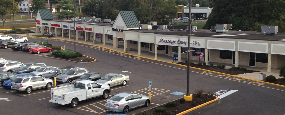More Photos Of 350-410 2nd Street Pike, Southampton Unknown For Lease