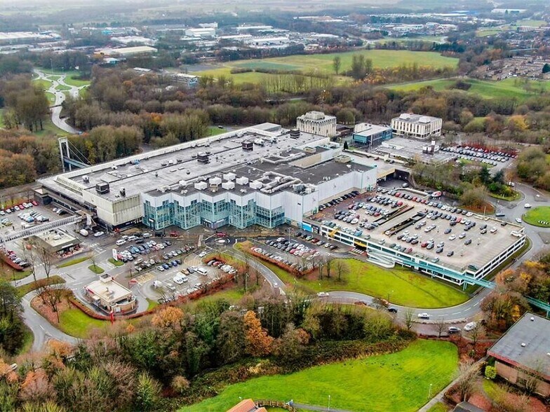 More Photos Of Concourse Centre, Skelmersdale General Retail For Lease