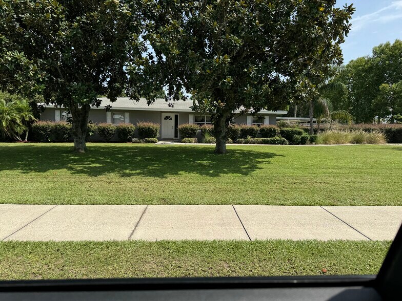 More Photos Of 3830 Clubhouse Rd, Lakeland Industrial For Sale