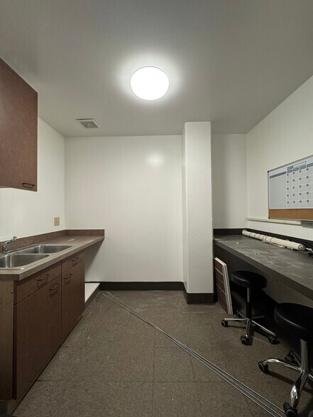 More Photos Of 333-347 NW 9th Ave, Portland Apartments For Sale