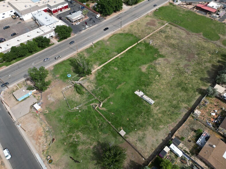 Primary Photo Of 199 N State St, La Verkin Land For Sale