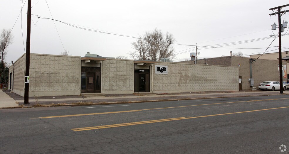 More Photos Of 1045-1105 W 8th Ave, Denver Manufacturing For Sale