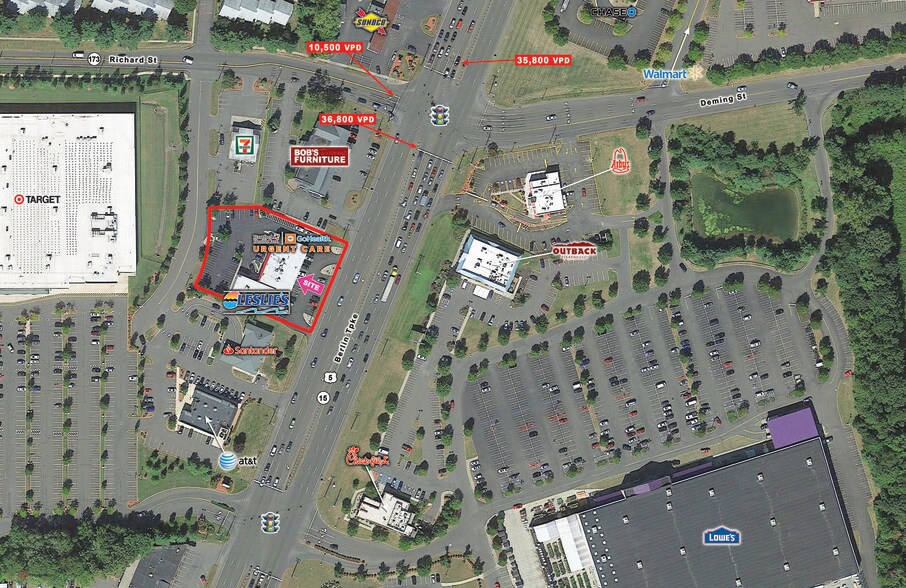 More Photos Of 3219-3221 Berlin Tpke, Newington Freestanding For Lease