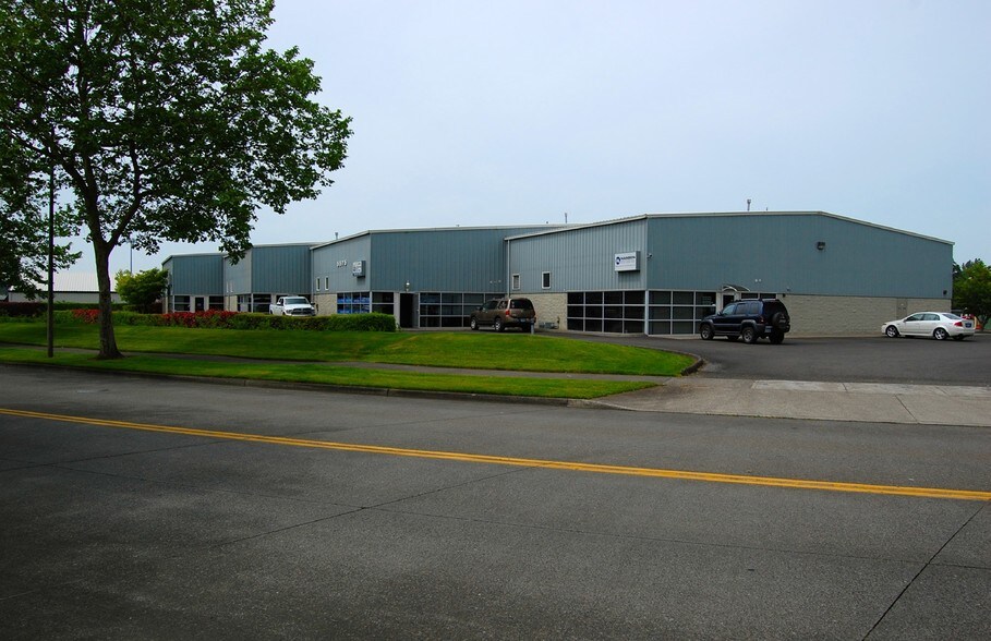 Primary Photo Of 5575 SE Alexander St, Hillsboro Warehouse For Sale