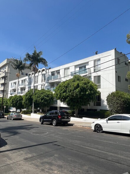 Primary Photo Of 1617 N Fuller Ave, Los Angeles Apartments For Sale