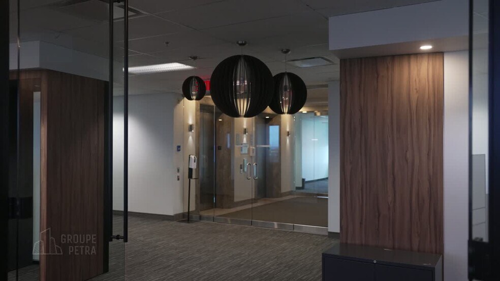 Primary Photo Of 7101 Rue Jean-Talon E, Montréal Office For Lease