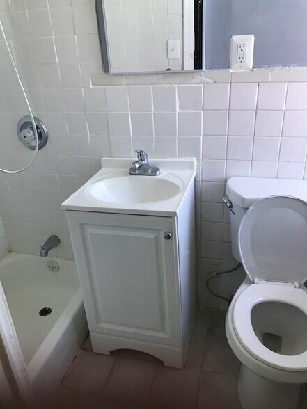 More Photos Of 300 Watchung Ave, Orange Apartments For Sale