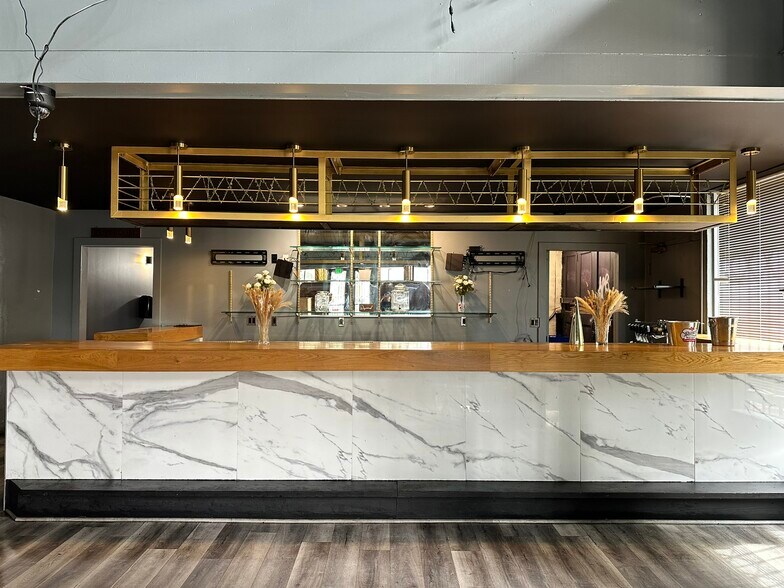 More Photos Of 300 Broadway, Oakland Office Residential For Lease