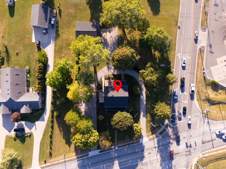 More Photos Of 1441 Saint Marys Ave, Sidney Office For Sale