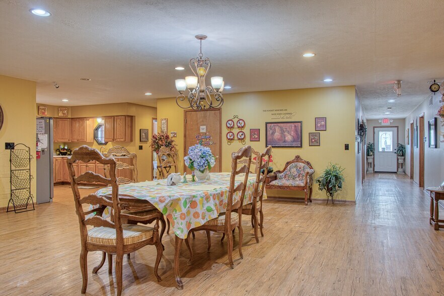 More Photos Of 1605 Vandekarr Rd, Owosso Assisted Living For Sale