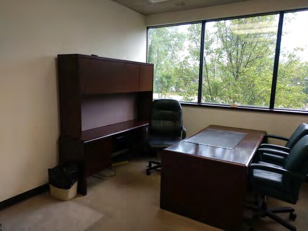 More Photos Of 42925 W Nine Mile Rd, Novi Light Manufacturing For Sale