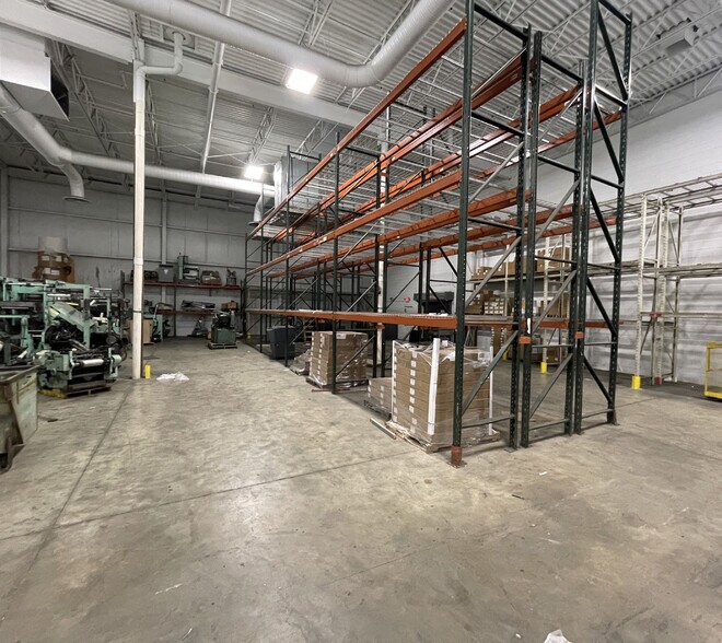 More Photos Of 1225 E West Maple Rd, Walled Lake Manufacturing For Lease