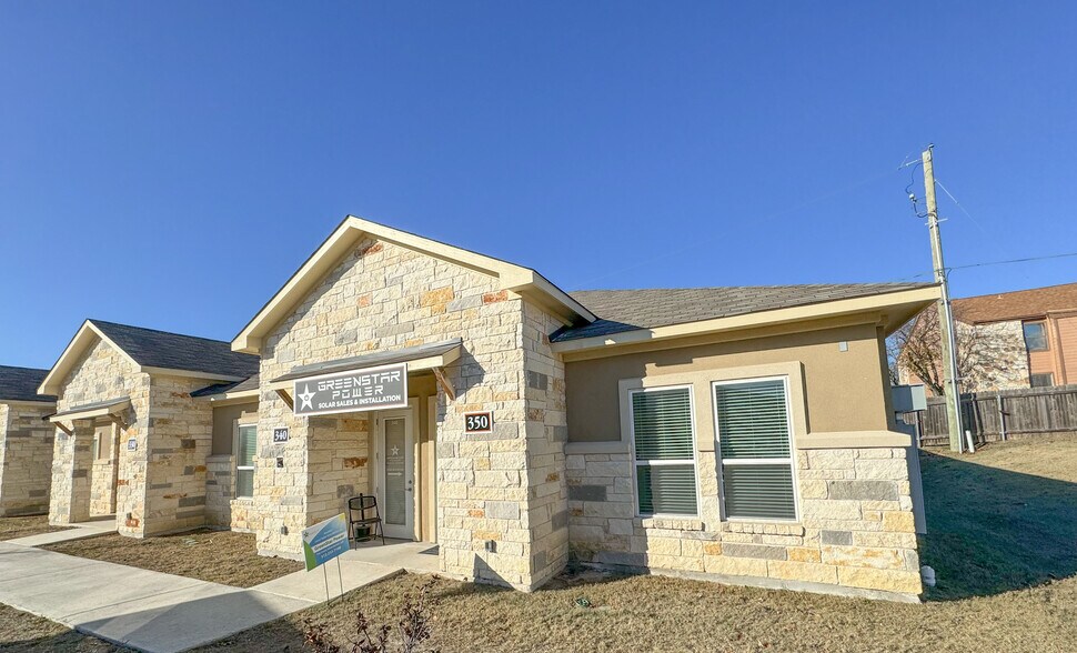 More Photos Of 1000 Gattis School Rd, Round Rock Medical For Lease