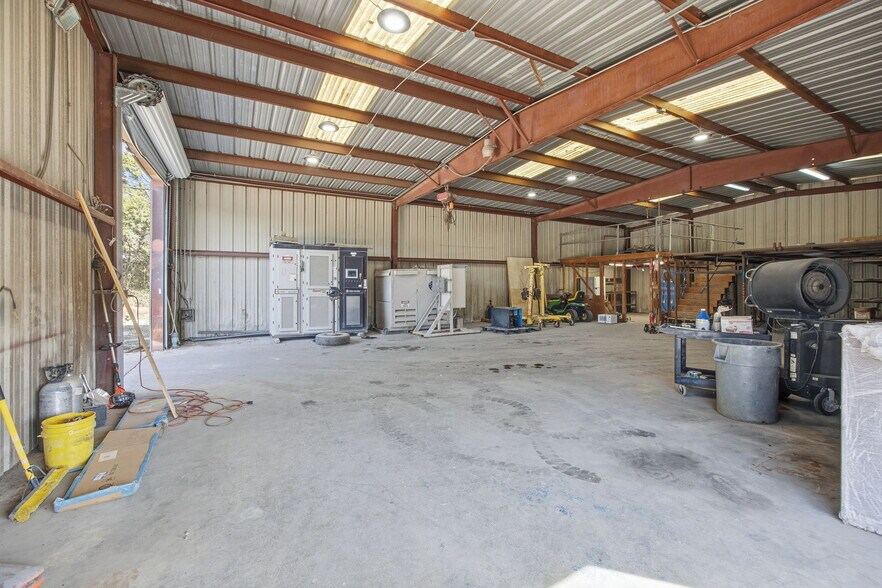 More Photos Of 7909 Rosson Dr., Austin Land For Lease