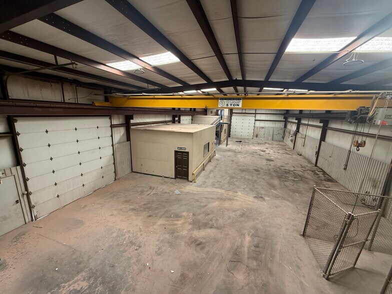 More Photos Of 9105 W Interstate 20, Midland Warehouse For Lease