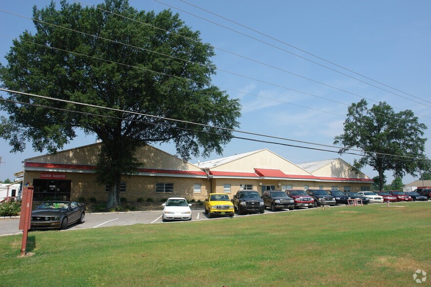 More Photos Of 6235 Cockrum St, Olive Branch Warehouse For Lease