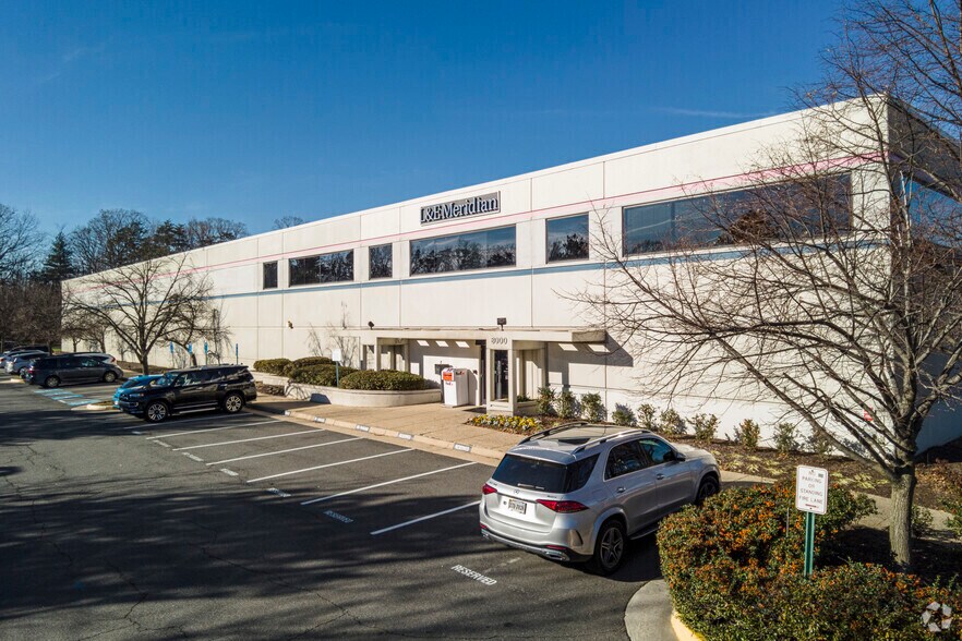 More Photos Of 7375 Boston Blvd, Springfield Unknown For Sale