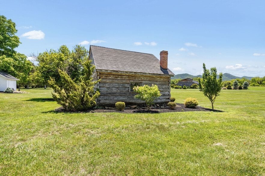 More Photos Of 4301 Longdale Furnace Rd, Clifton Forge Lodge Meeting Hall For Sale