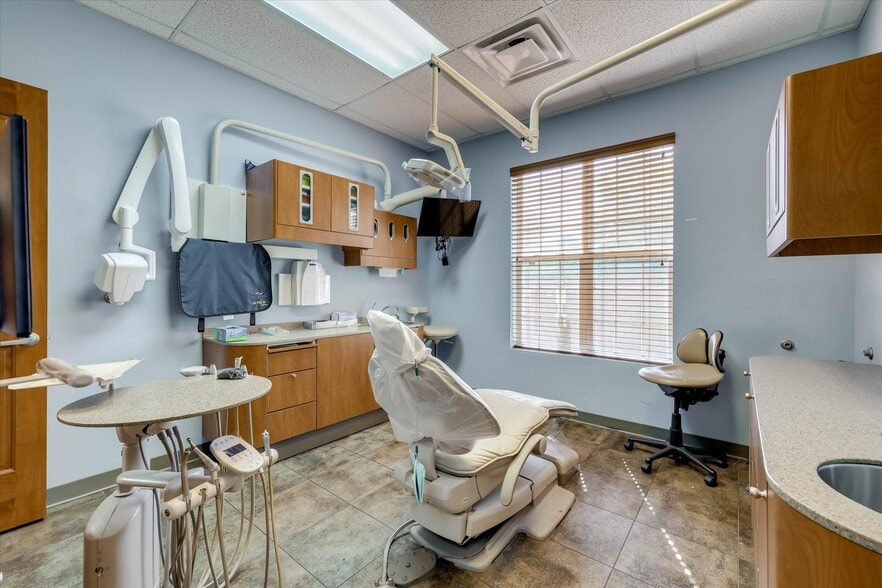 More Photos Of 1466 Columbia Hwy N, Aiken Medical For Sale