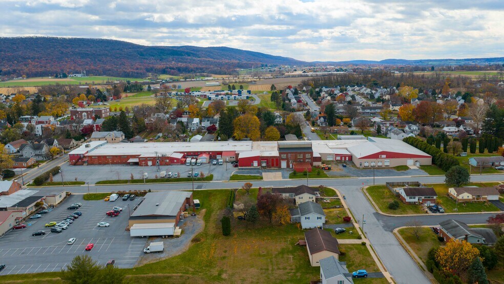 More Photos Of 30 N 3rd St, Womelsdorf Industrial For Sale