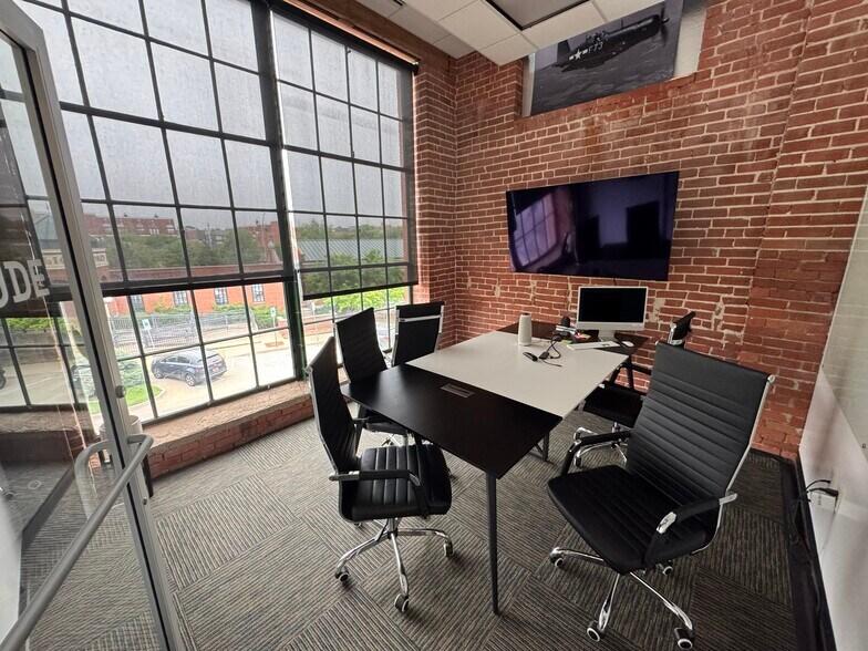 More Photos Of 214-218 E Main St, Oklahoma City Office For Lease