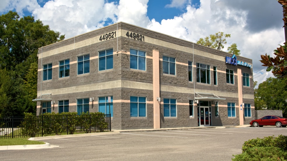 More Photos Of 449621 Us-301, Callahan Medical For Lease