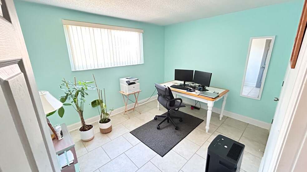 More Photos Of 320 N 3rd St, Flagler Beach Apartments For Sale