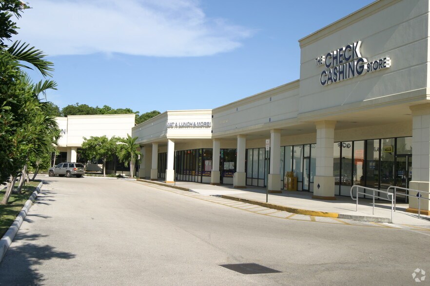 More Photos Of 7118-7186 N University Dr, Tamarac Unknown For Lease