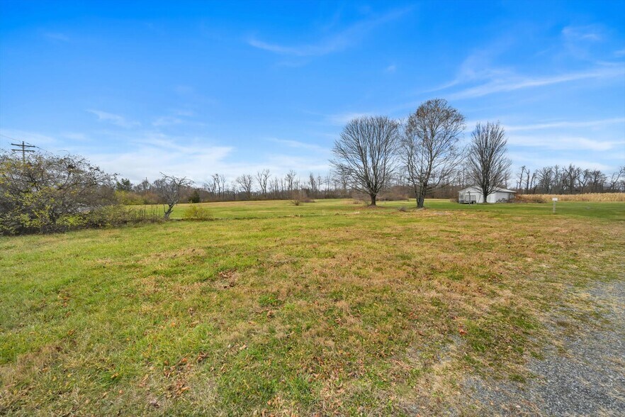 More Photos Of 349 Huffs Church Rd, Mertztown Restaurant For Sale