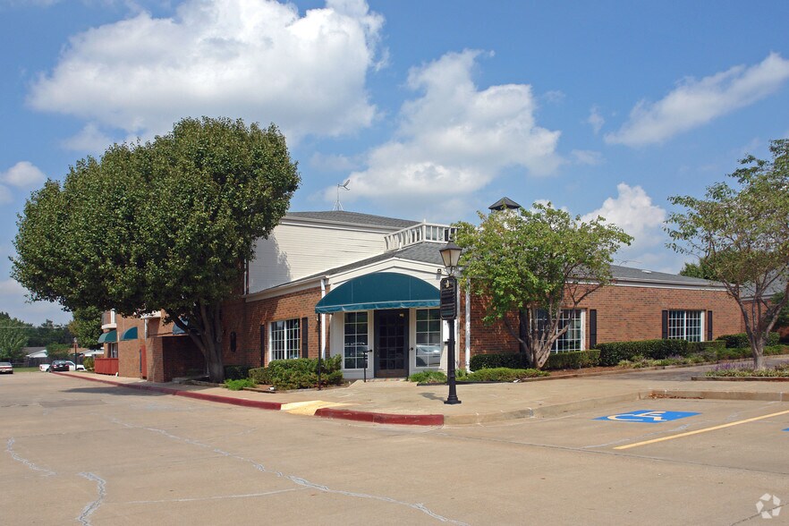 More Photos Of 3120 W Britton Rd, Oklahoma City Office For Lease