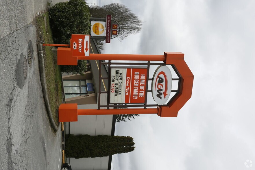 More Photos Of 6535 Kingsway, Burnaby Fast Food For Sale
