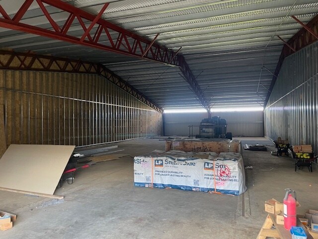 More Photos Of 913 Kanoelehua Ave, Hilo Warehouse For Lease