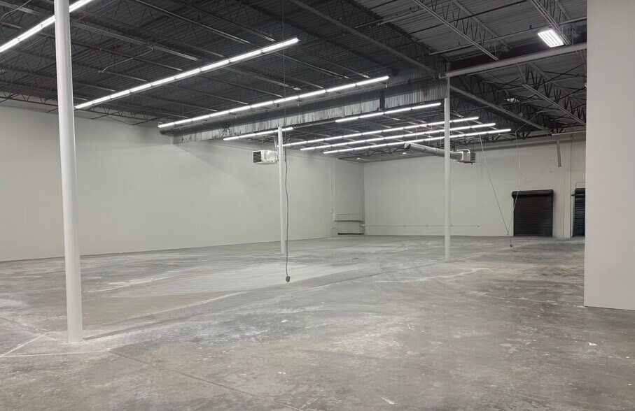 More Photos Of 6500 N Lamar Blvd, Austin General Retail For Lease