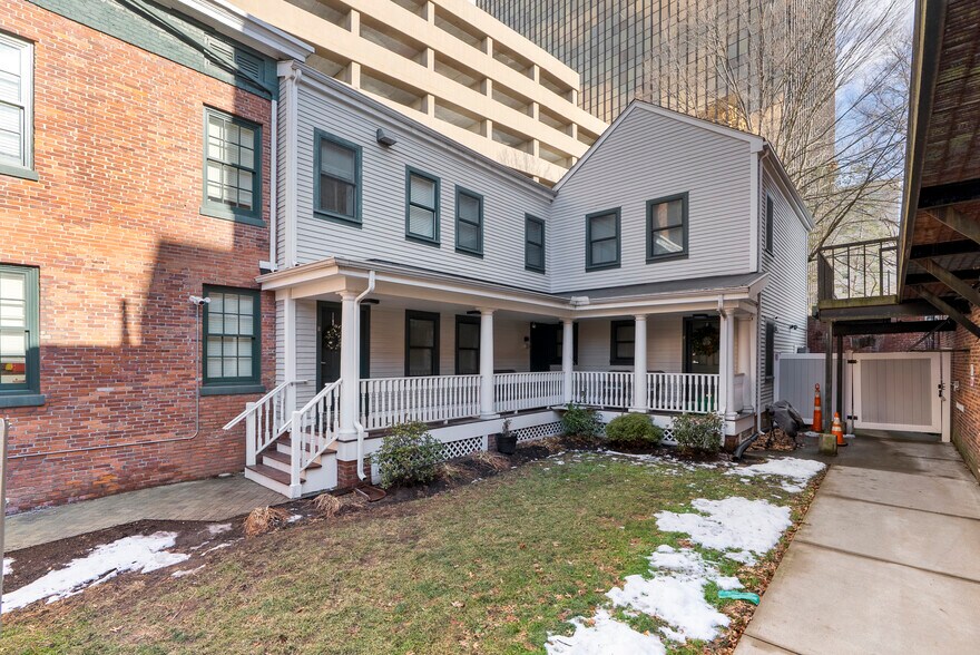 More Photos Of 36 Lewis St, Hartford Multifamily For Sale