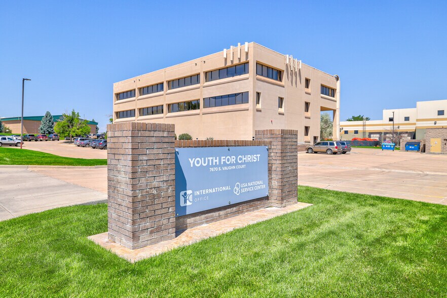 More Photos Of 7670 S Vaughn Ct, Englewood Office For Sale