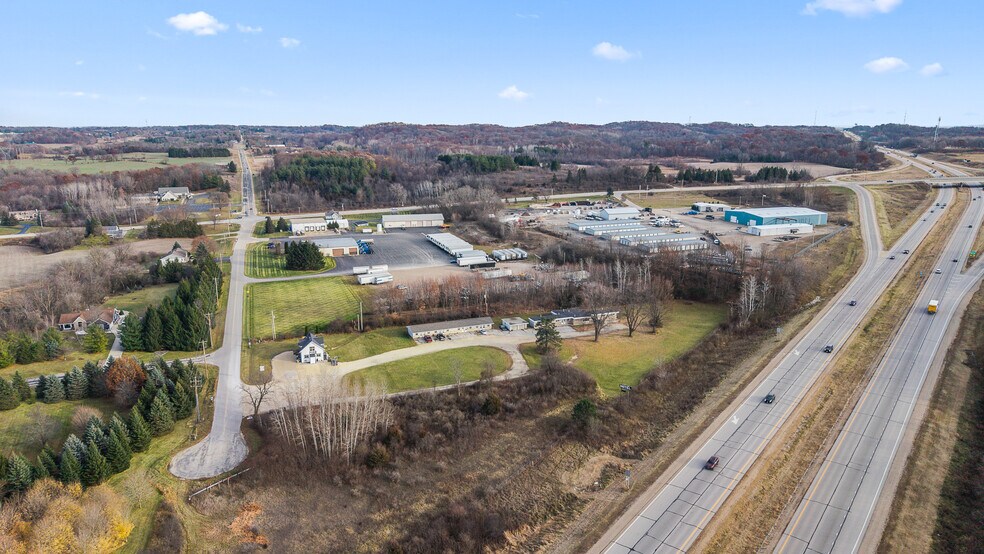 More Photos Of 4991 Arthur Rd, Slinger Hotel For Sale