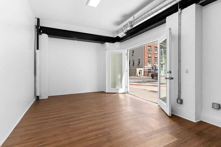 More Photos Of 318 E 62nd St, New York Apartments For Lease