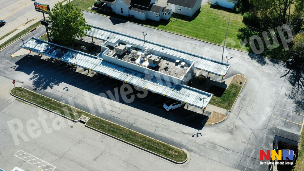 More Photos Of 706 S Main St, Grain Valley Fast Food For Sale