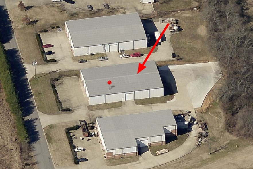 More Photos Of 1232 Longleaf Dr, Gallatin Warehouse For Lease