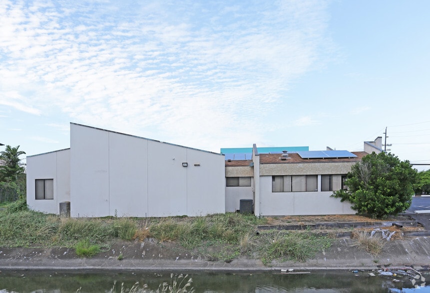 More Photos Of 239 Wakea Ave, Kahului Medical For Sale