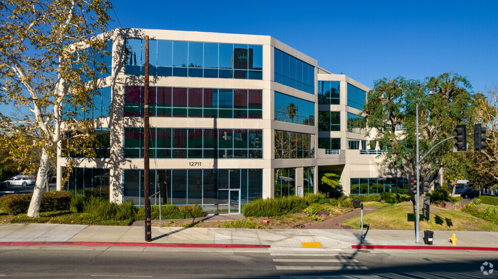 Primary Photo Of 12711 Ventura Blvd, Studio City Office For Lease