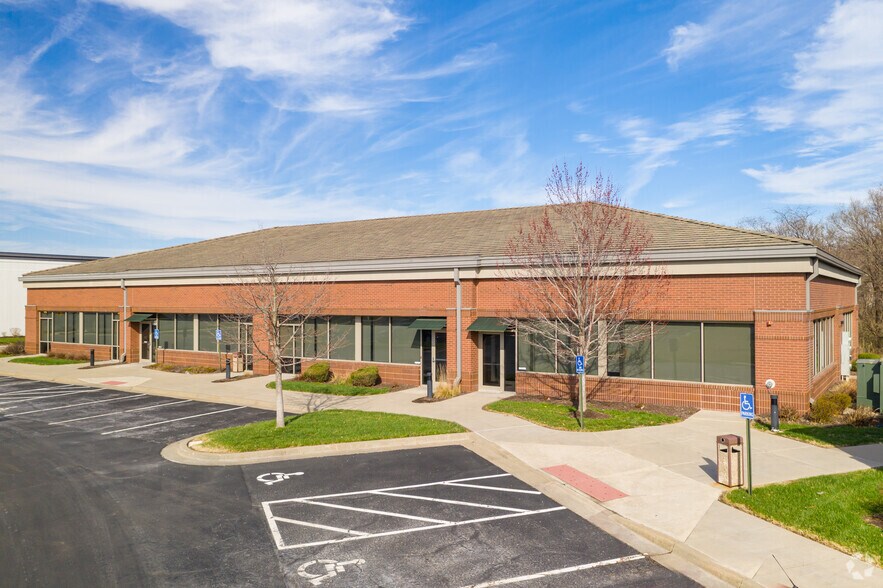 More Photos Of Mur-Len Rd, Olathe Unknown For Lease