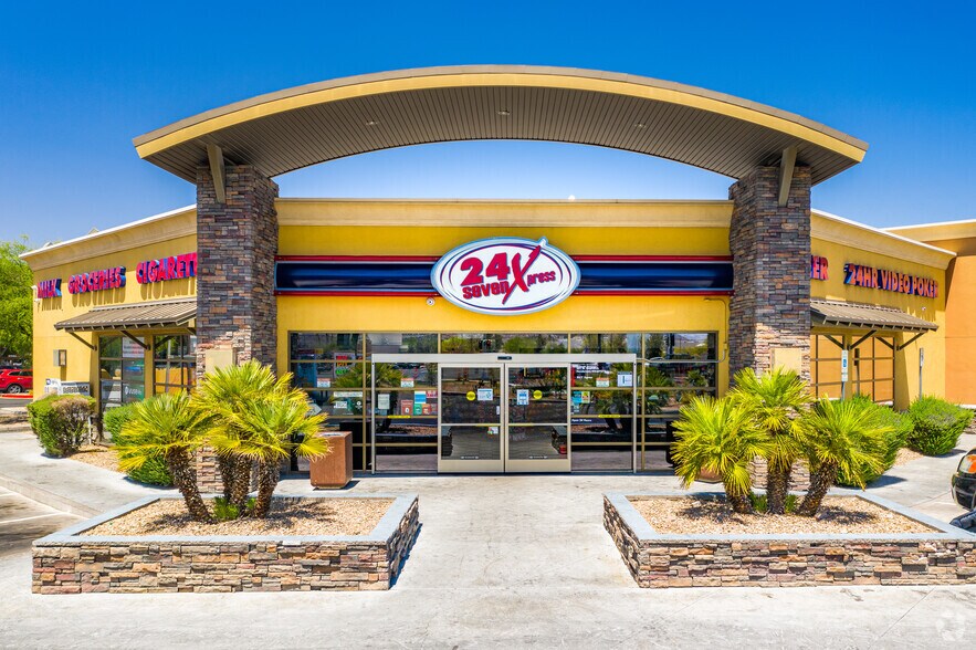 More Photos Of 249 N Stephanie St, Henderson Freestanding For Sale