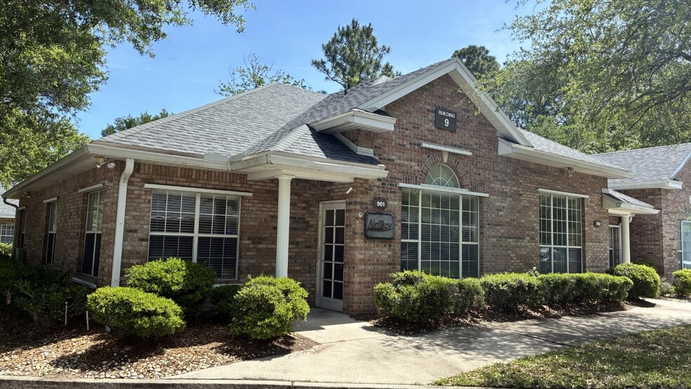 Primary Photo Of 13400 Sutton Park Dr S, Jacksonville Office For Sale