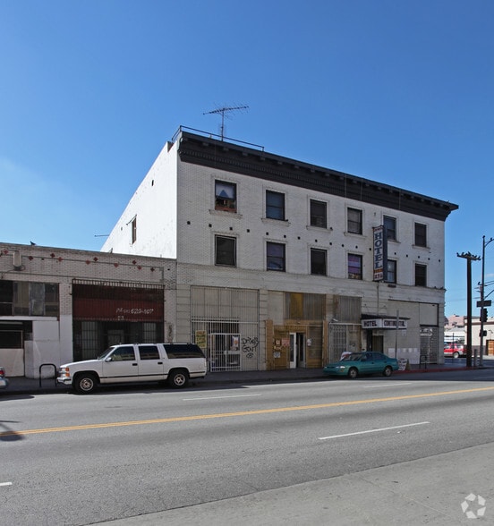 More Photos Of 802 E 7th St, Los Angeles Hotel For Sale