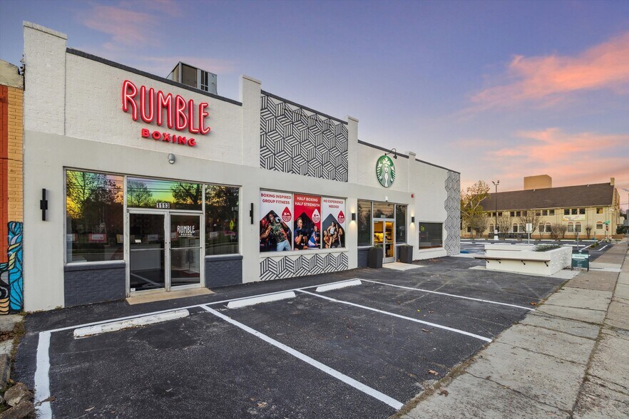More Photos Of 1111 E 11th St, Houston Freestanding For Lease