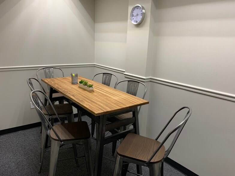 More Photos Of 500 Capital Of Texas Hwy N, Austin Office For Lease